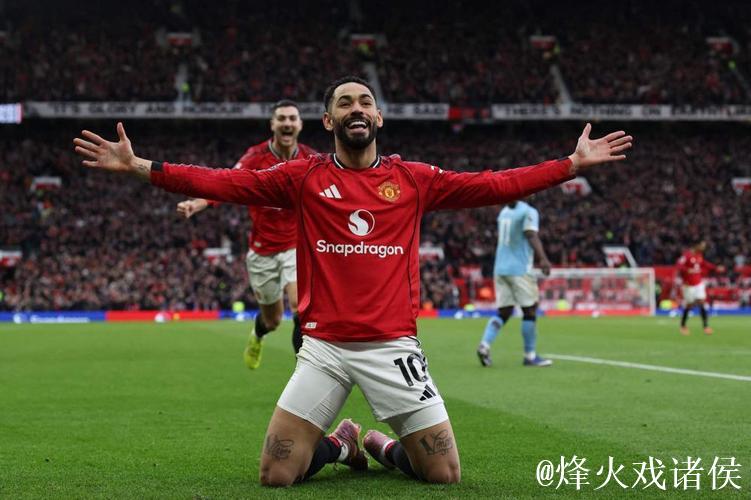 英超-姆伯莫破门多尔古建功 曼联2-0完胜曼城